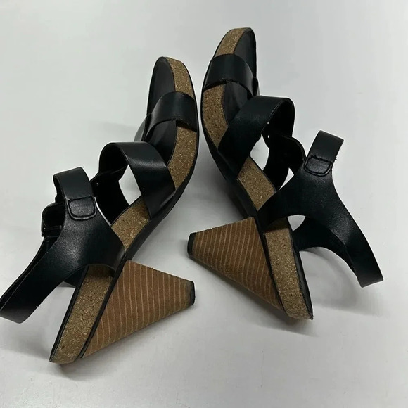 Kork-Ease Strappy Heeled Platform Sandals T-Strap Black Leather Size 36 6 - Picture 6 of 11